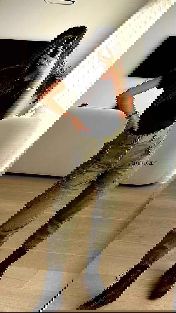 roni.benshushan roni.benshushan archive image