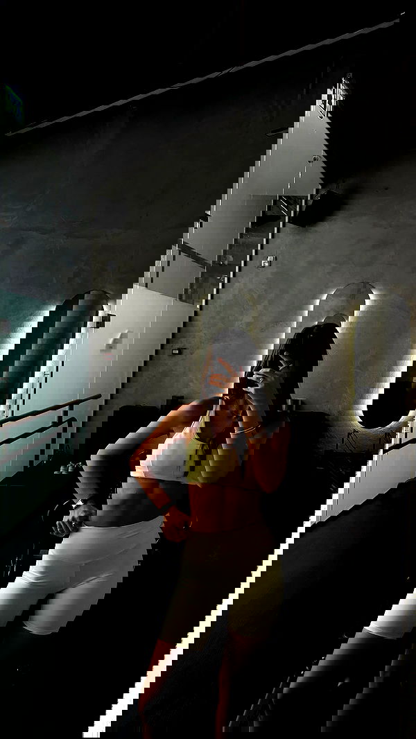 roni.benshushan roni.benshushan archive image