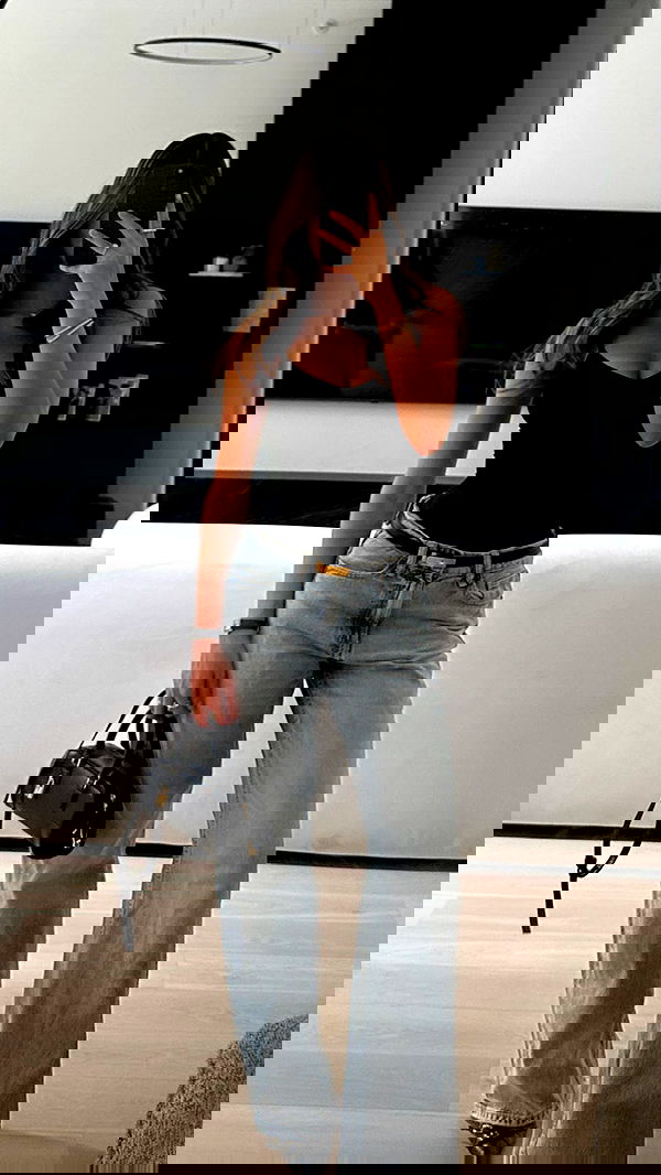 roni.benshushan roni.benshushan archive image