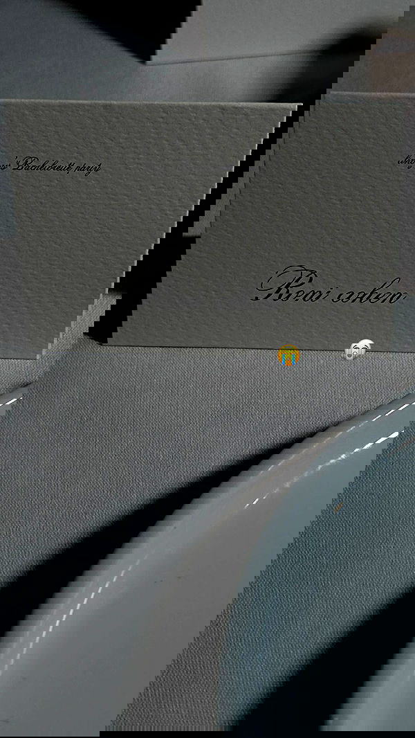 roni.benshushan roni.benshushan archive image