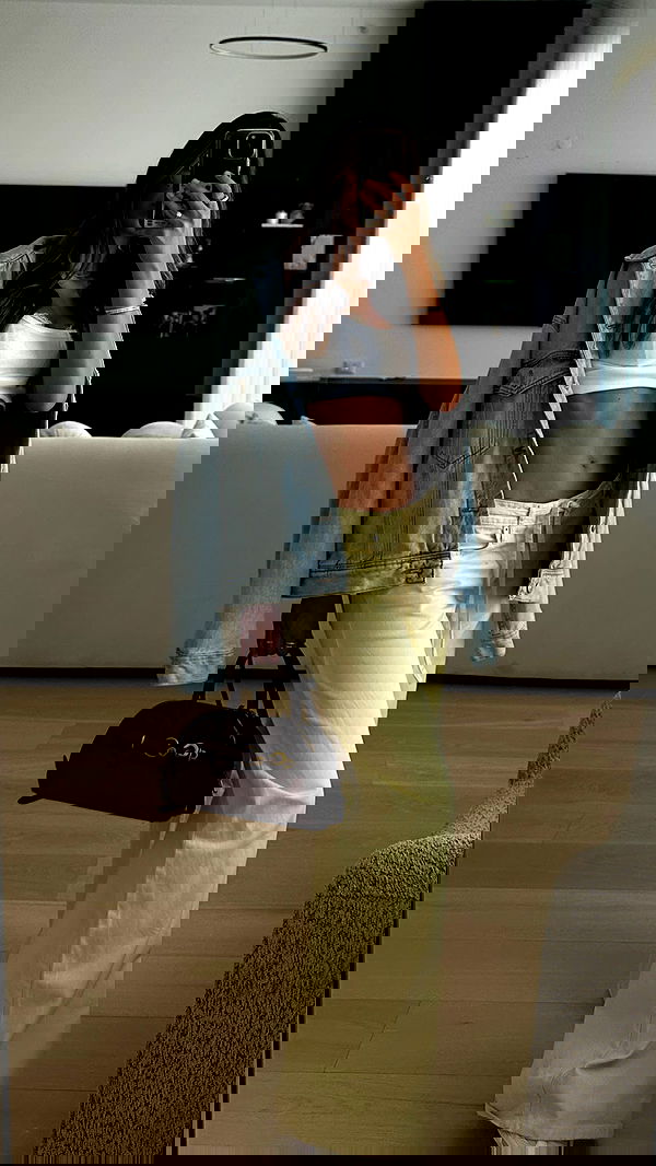 roni.benshushan roni.benshushan archive image