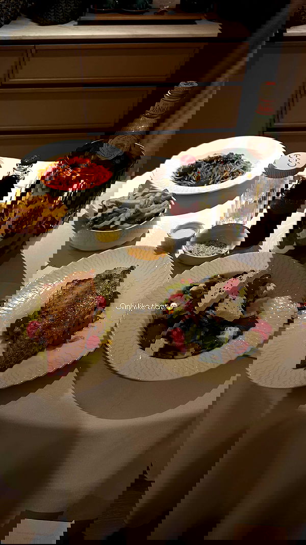 roni.benshushan roni.benshushan archive image