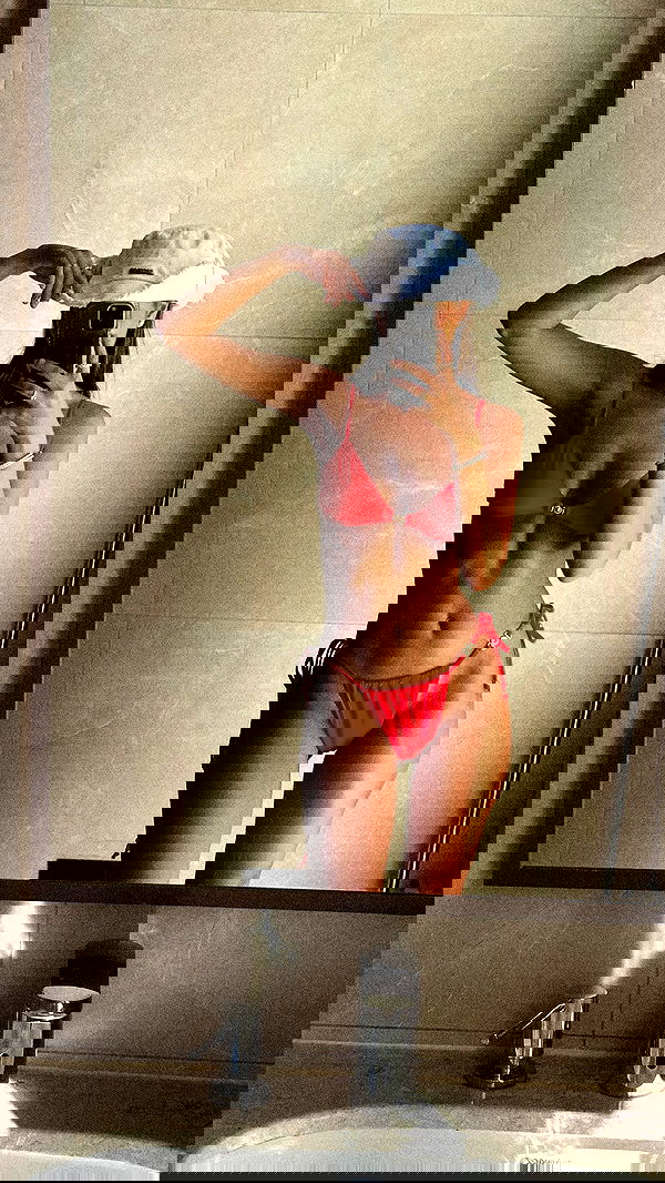 roni.benshushan roni.benshushan archive image