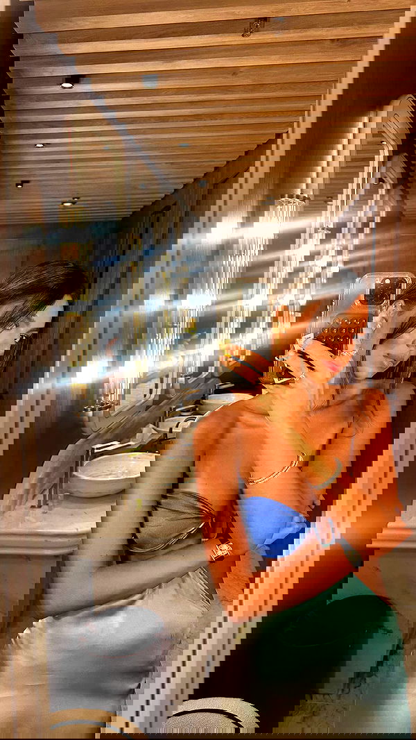 roni.benshushan roni.benshushan archive image