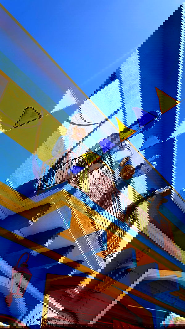 roni__moalem image ~ Altpins