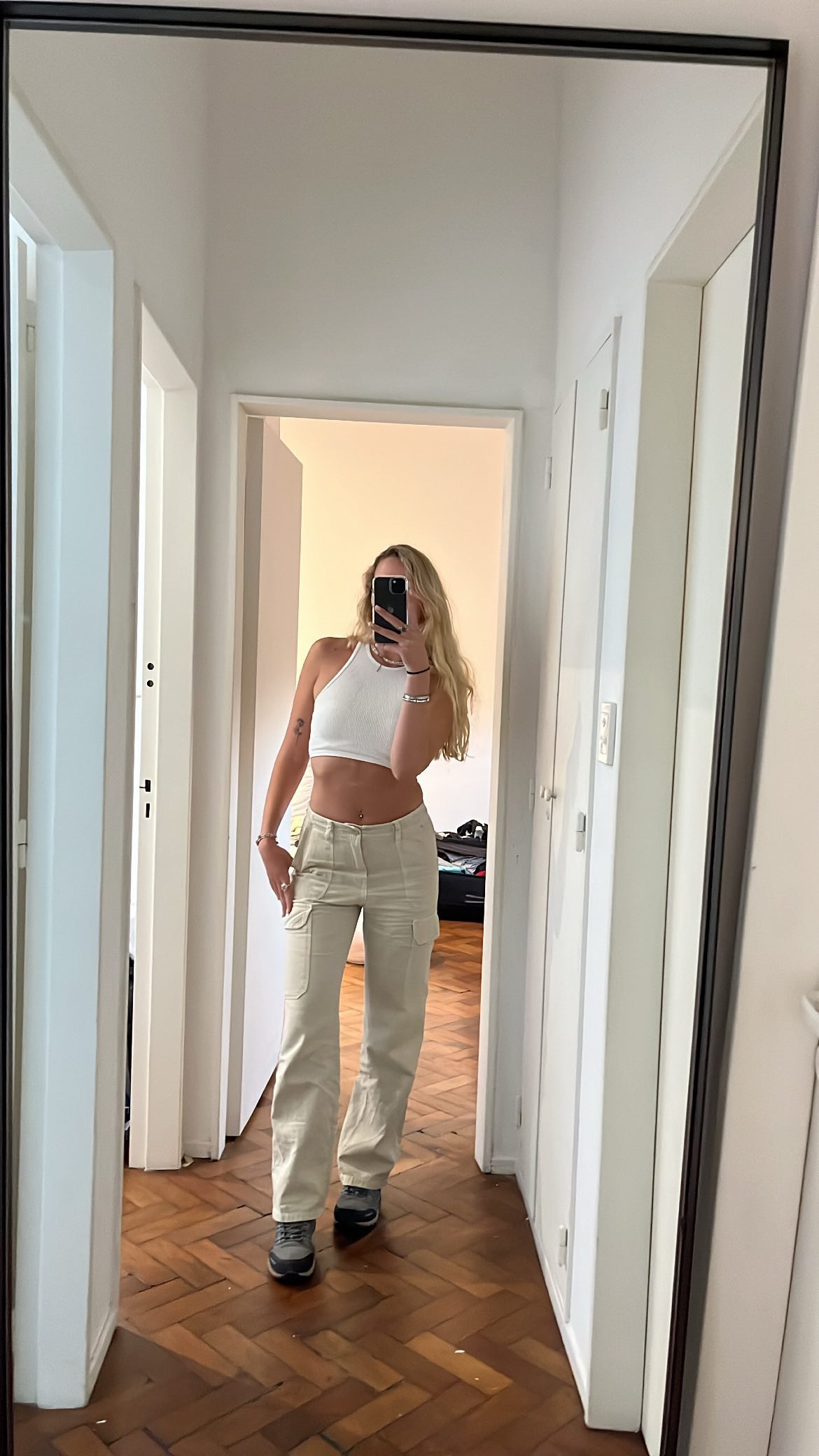 roni__moalem instagram image archive image