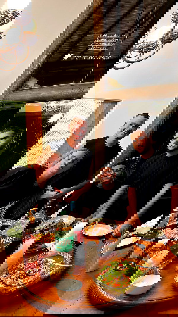 roni__moalem image ~ Altpins