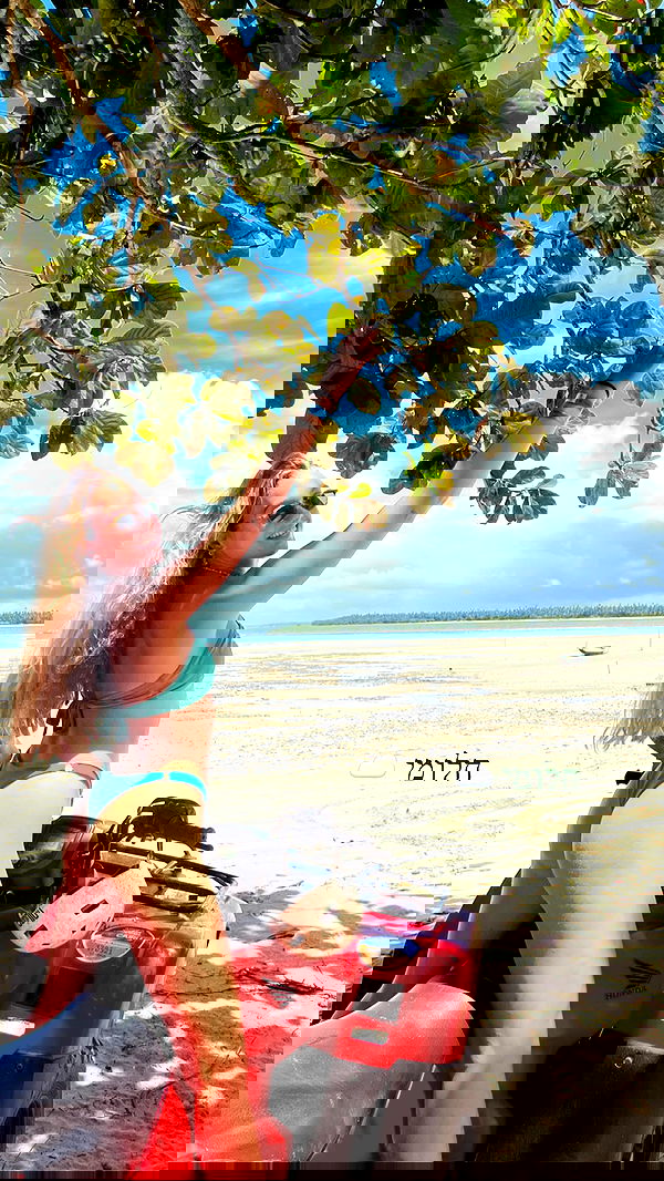 roni__moalem image ~ Altpins