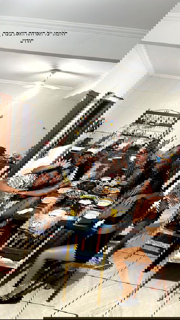 roni__moalem image ~ Altpins