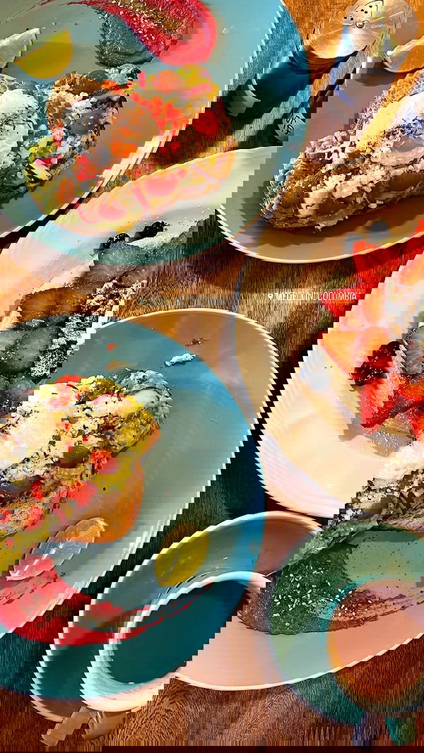 roni__moalem image ~ Altpins