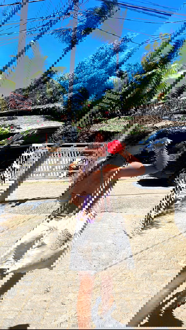 roni__moalem image ~ Altpins