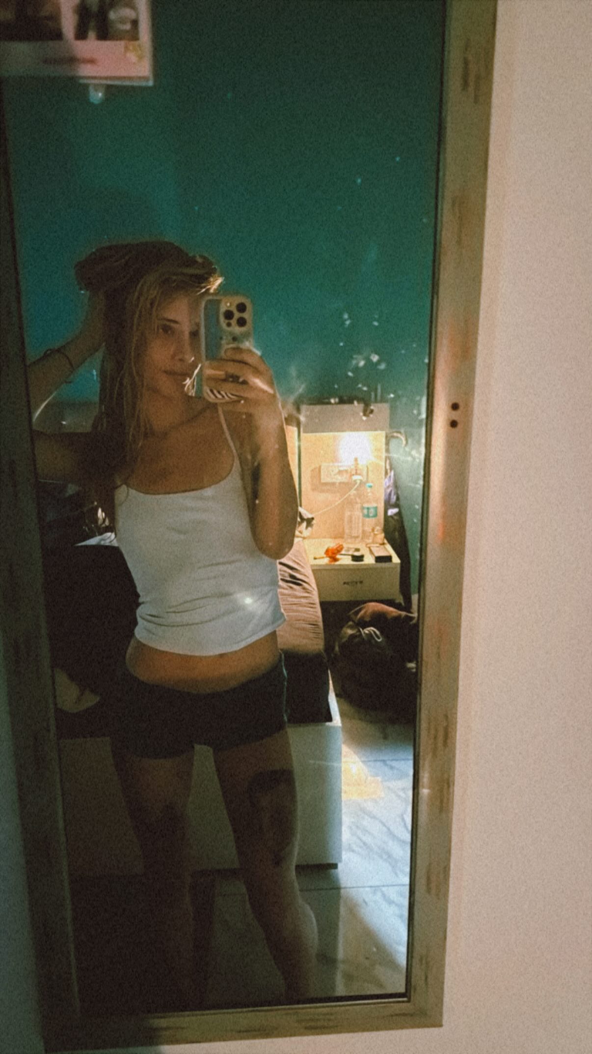 ronyida_ instagram image archive image