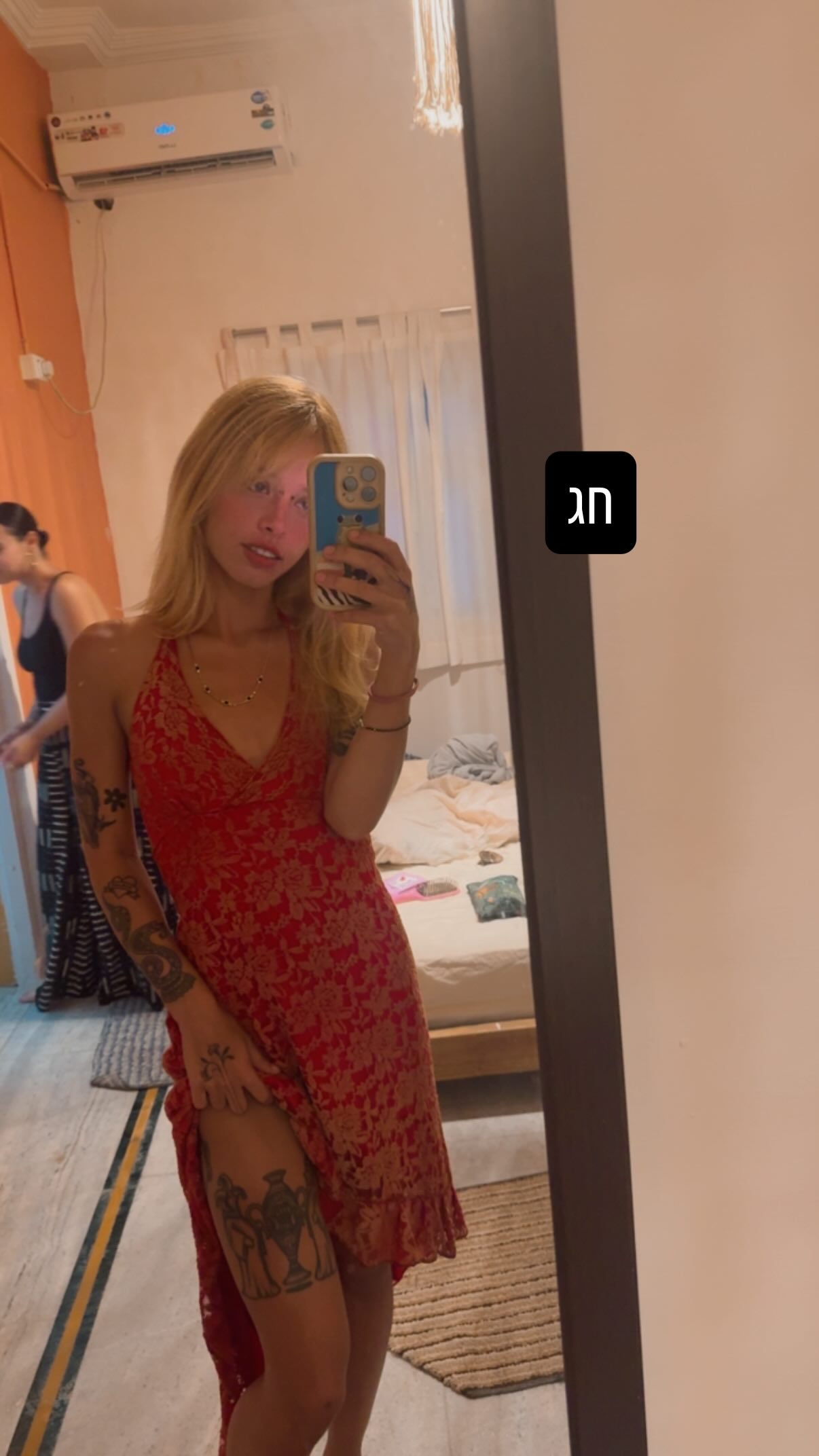 ronyida_ instagram image archive image