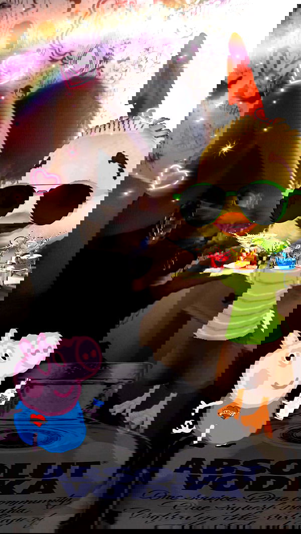 rose_xanne rose_xanne archive image