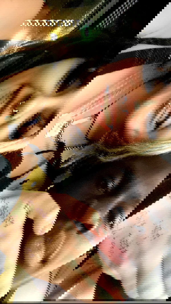 rose_xanne rose_xanne archive image