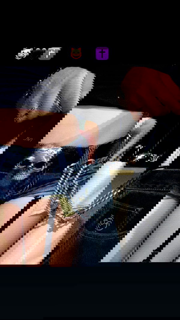 rose_xanne rose_xanne archive image