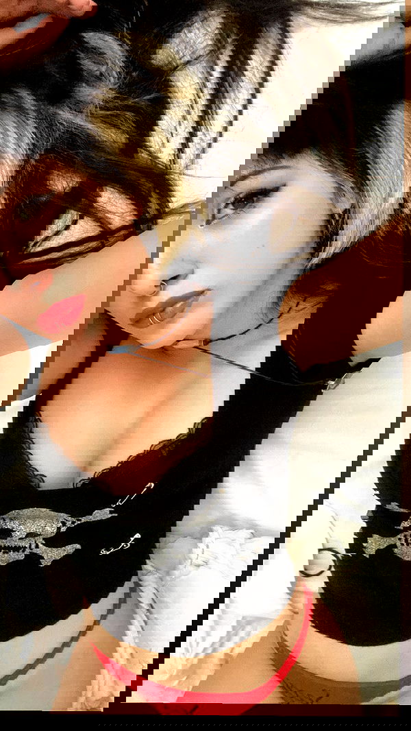 rose_xanne rose_xanne archive image