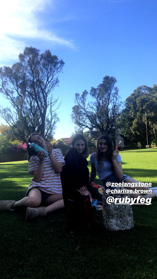 rozhinsafffar instagram image archive image