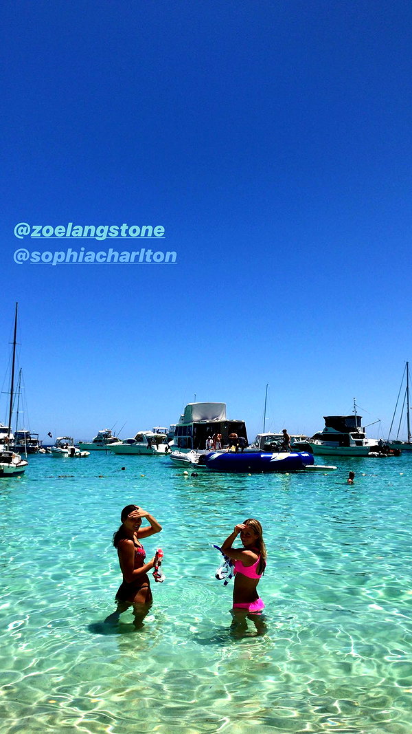 rozhinsafffar instagram image archive image