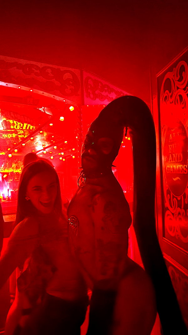 rozhinsafffar instagram image archive image