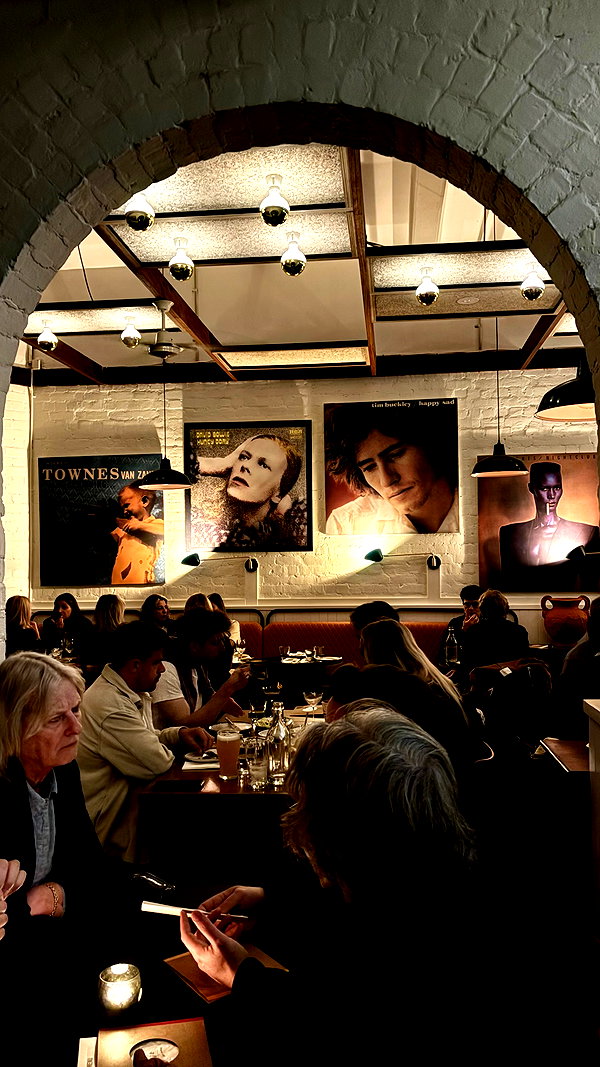 rozhinsafffar instagram image archive image