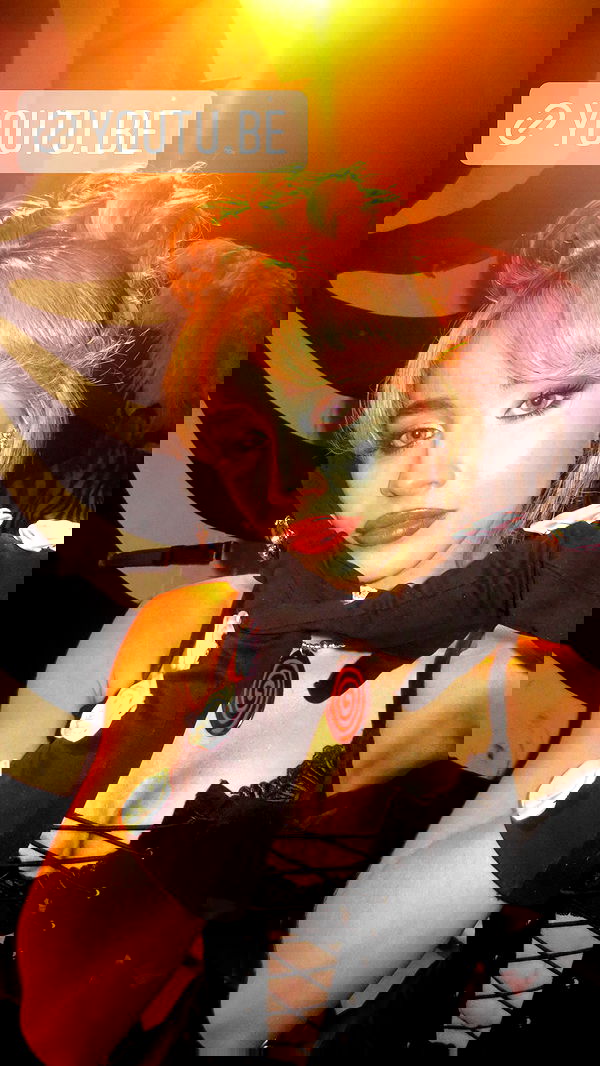 sabrinacarpenter sabrinacarpenter archive image