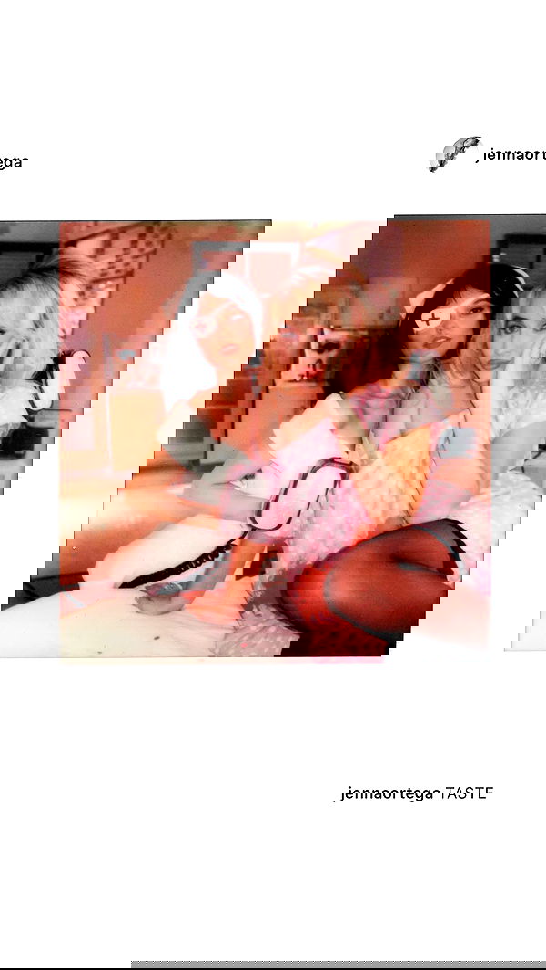 sabrinacarpenter sabrinacarpenter archive image