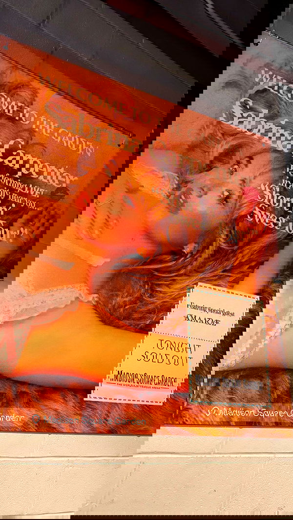 sabrinacarpenter sabrinacarpenter archive image