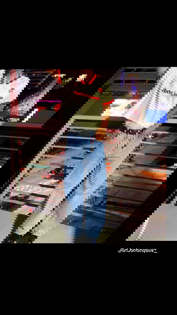 sabrinacarpenter sabrinacarpenter archive image