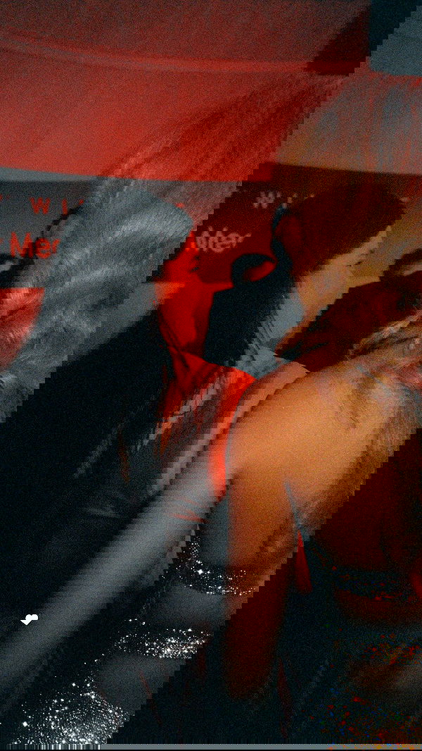 sabrinacarpenter sabrinacarpenter archive image