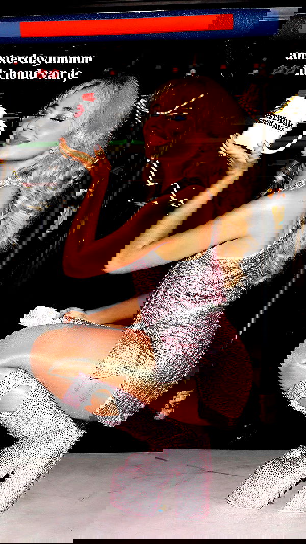 sabrinacarpenter sabrinacarpenter archive image