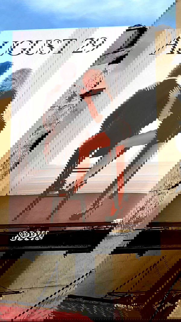 sabrinacarpenter sabrinacarpenter archive image