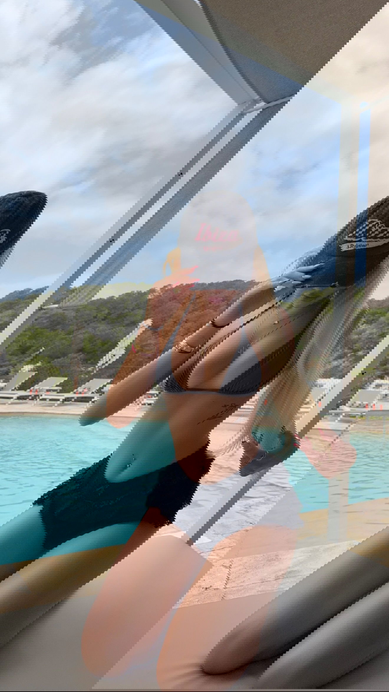 samantra_official instagram image archive image