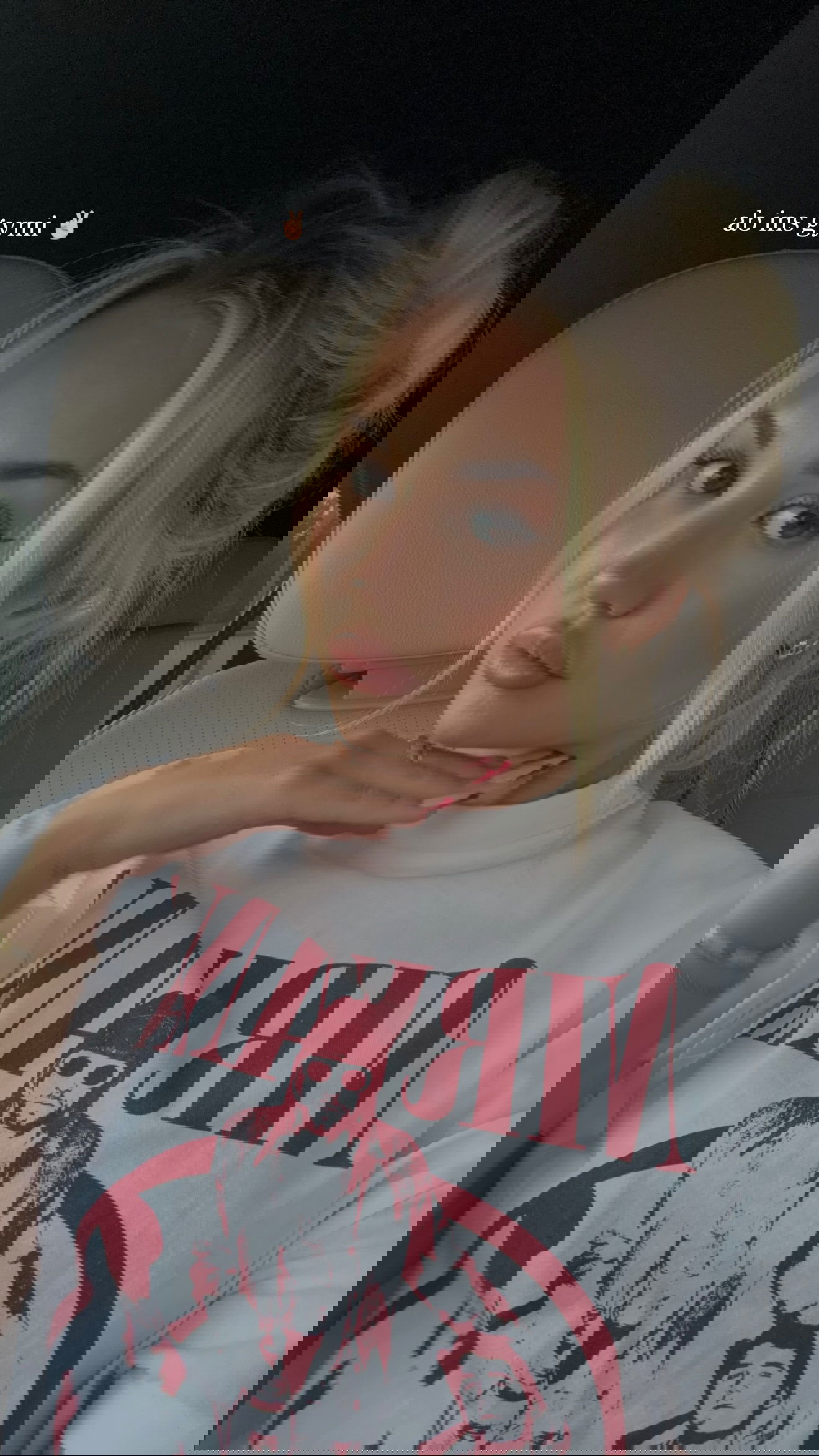 samantra_official instagram image archive image