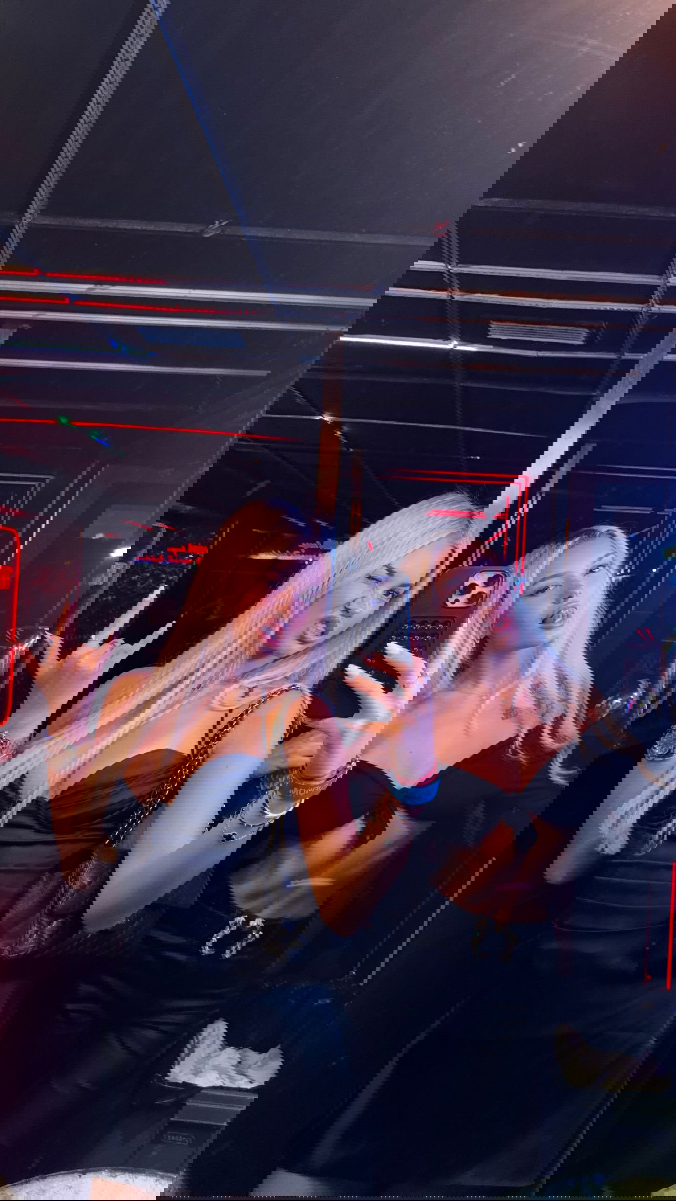 samantra_official instagram image archive image