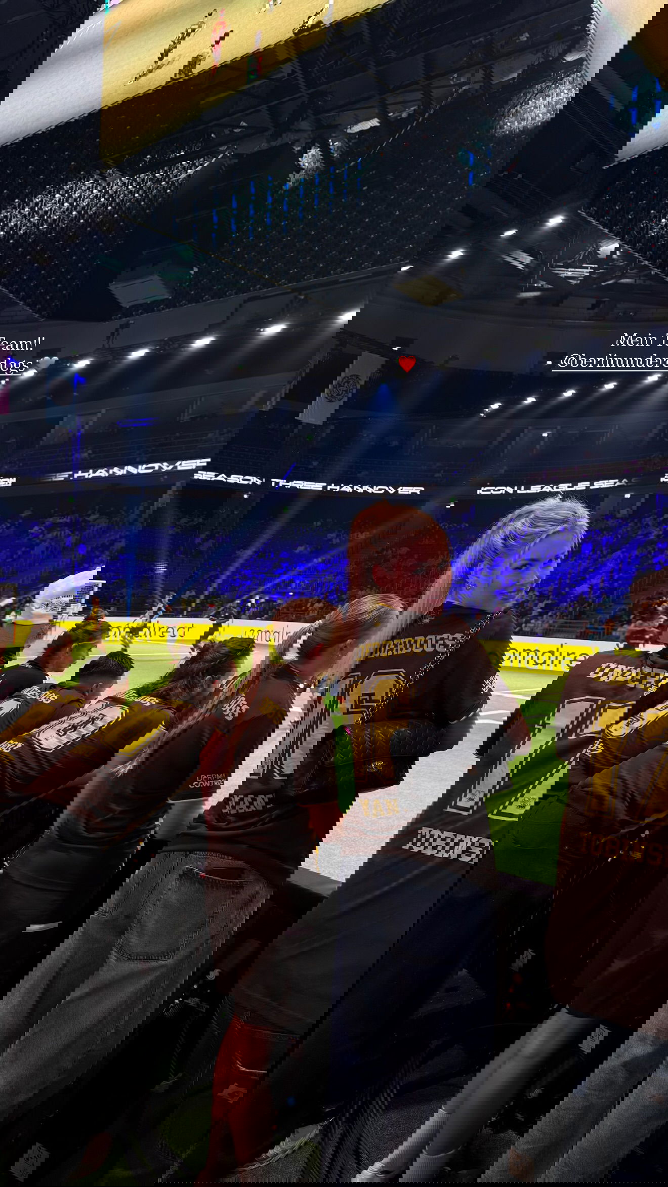 samantra_official instagram image archive image