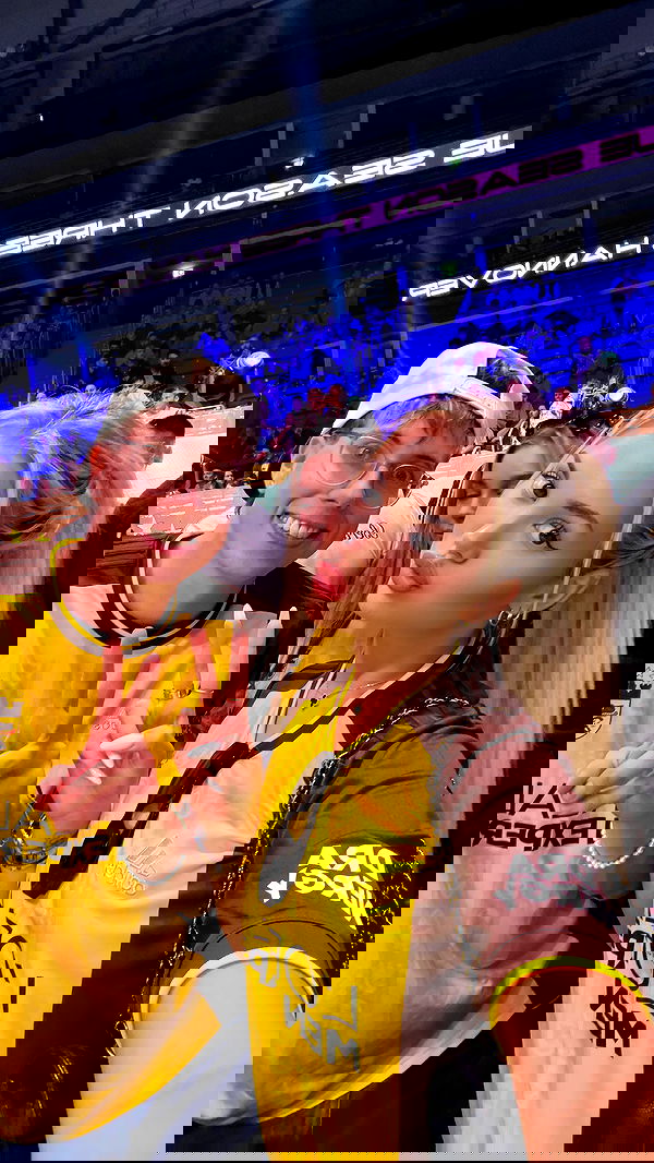 samantra_official image ~ Altpins