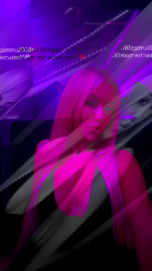 samantra_official image ~ Altpins