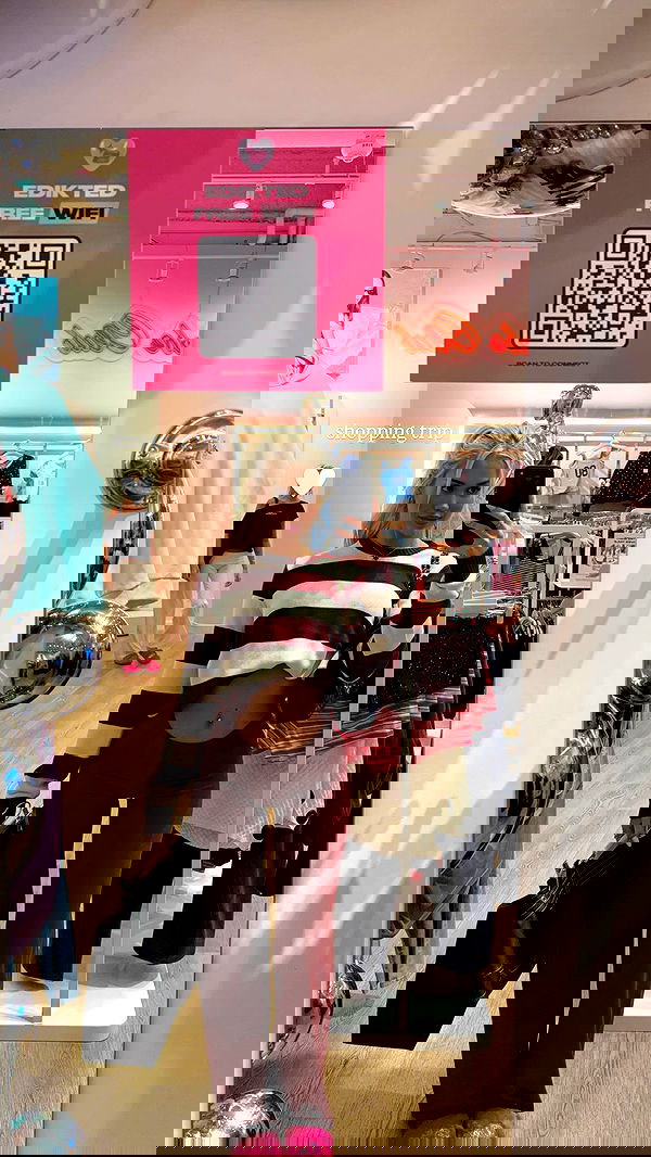 samantra_official image ~ Altpins