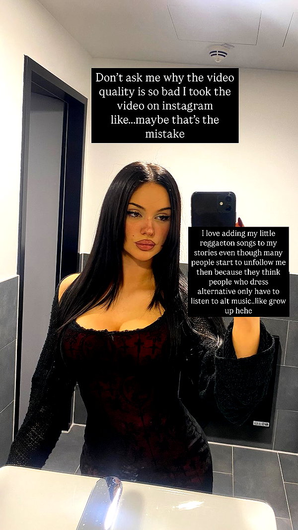 scarlettzofi instagram image archive image