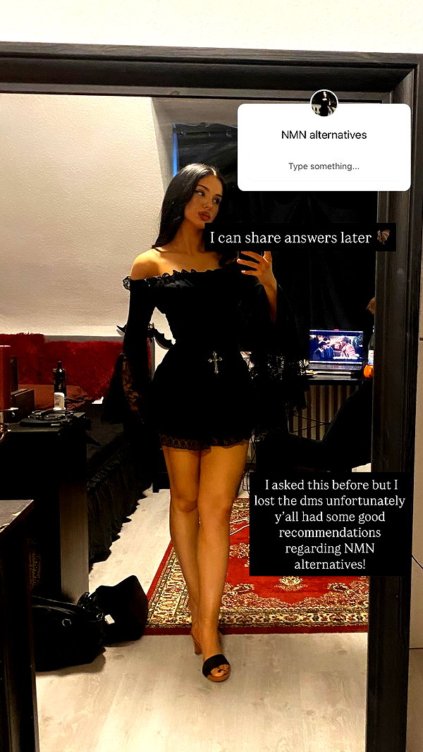 scarlettzofi instagram image archive image