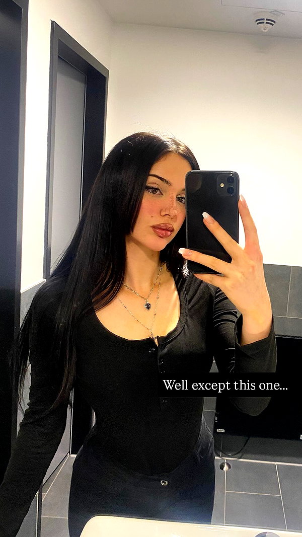 scarlettzofi scarlettzofi archive image