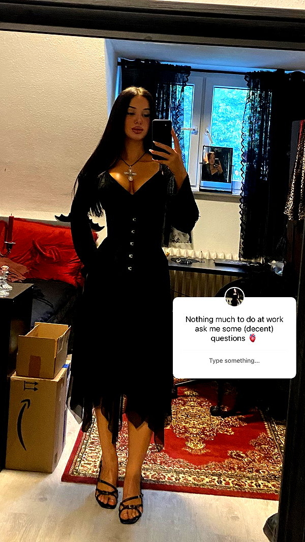 scarlettzofi scarlettzofi archive image
