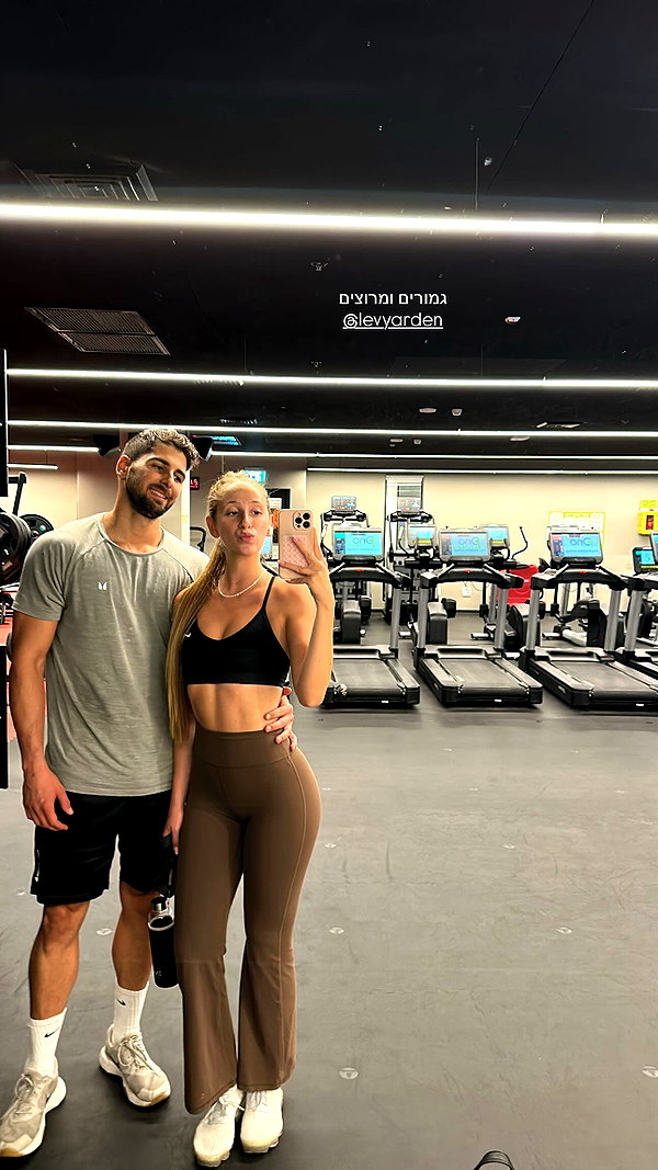 shani.zeltzer instagram image archive image