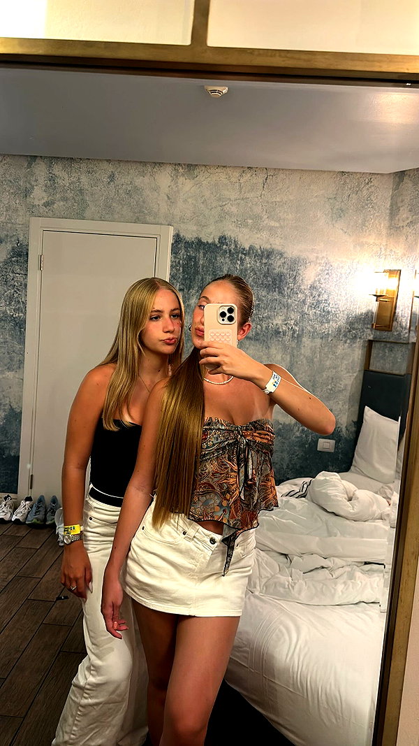 shani.zeltzer instagram image archive image
