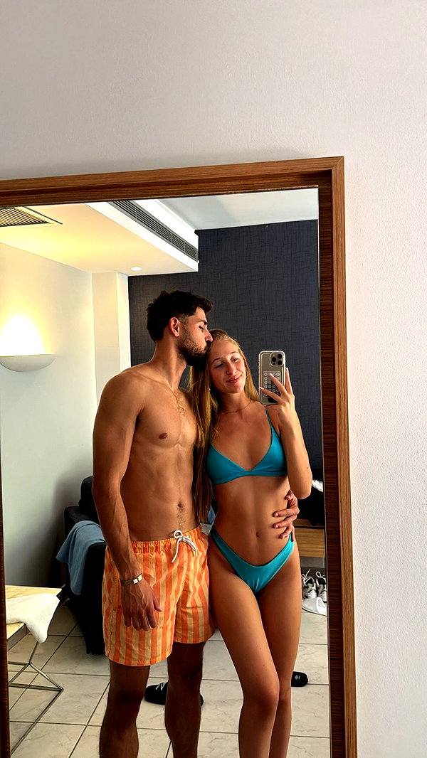 shani.zeltzer instagram image archive image