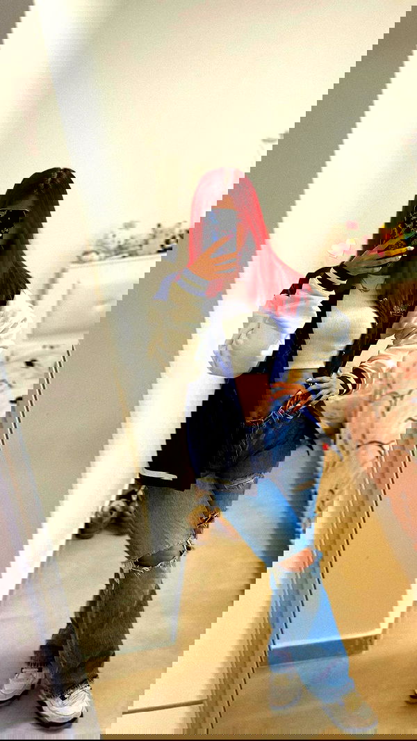 shanidahan7 image ~ Altpins