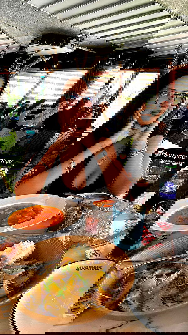 shanidahan7 image ~ Altpins