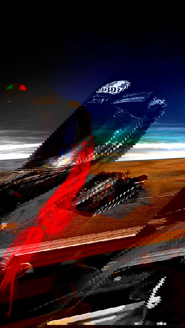 shanidahan7 image ~ Altpins