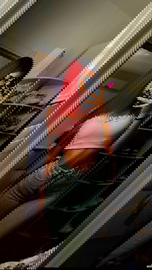 shanidahan7 image ~ Altpins